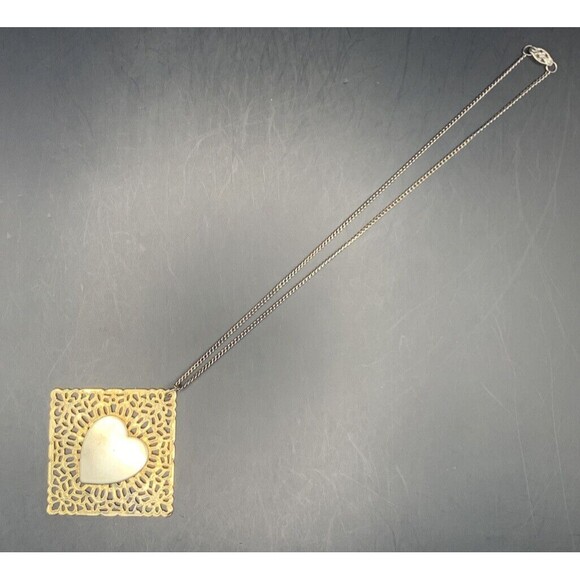 Large Heart Pendant Necklace Gold Tone Filigree Style Bold Vintage - Picture 2 of 9